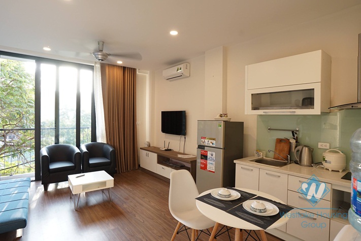 Nice and clean studio apartment for rent in Dong Da district, Ha Noi
